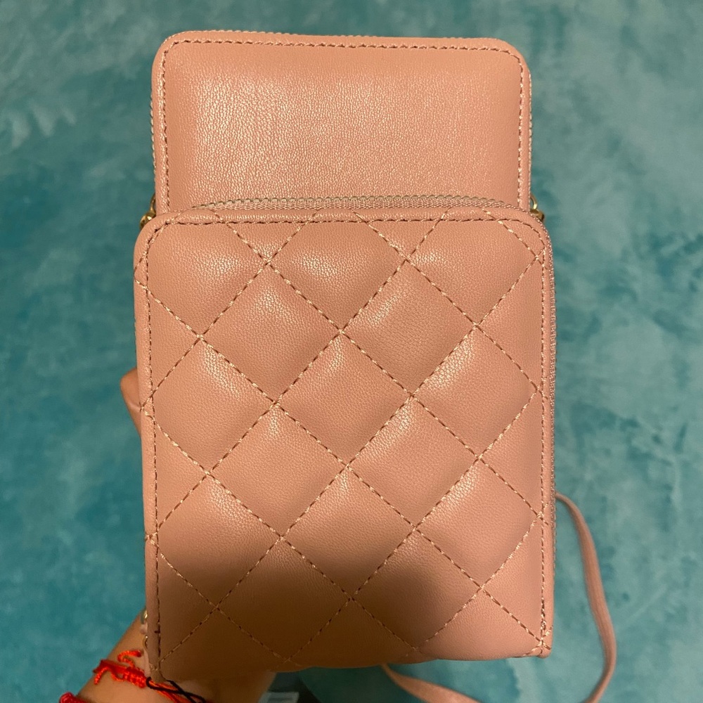 pink purse